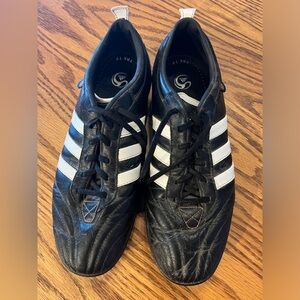 Men’s Adidas TRX TF turf shoes size 8.5